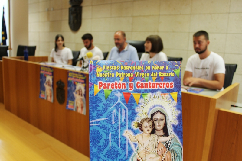 Vdeo. Las fiestas patronales en honor a la Virgen del Rosario en El Paretn-Cantareros se celebrarn del 9 al 18 de agosto con un amplio y ambicioso programa de actividades 