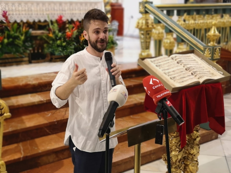Se presenta el Manuscrito Musical descubierto en el verano del 2017 en la parroquia de Santiago El Mayor, una obra del siglo XVIII con una treintena de obras de polifona sacra
