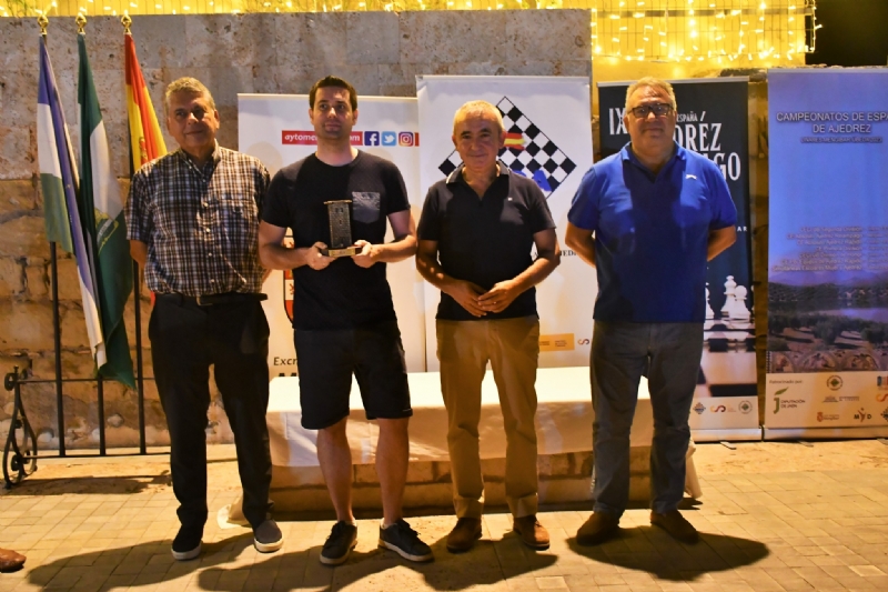Deportes felicita al totanero José Carlos Ibarra, reciente campeón de España de Ajedrez Relámpago y tercero en el Campeonato de Ajedrez Rápido