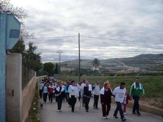 ARRANCA EL PROGRAMA "HAZ DEPORTE, HAZ SALUD", ORGANZIADO POR LA CONCEJALÍA DE DEPORTES, CON LA CAMINATA POPULAR, QUE CONTÓ CON LA PARTICIPACIÓN DE MÁS DE 200 PERSONAS