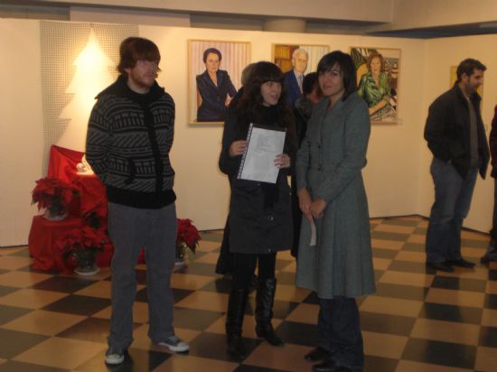 LA ASOCIACIN DE PINTURA CONTRAS-TE MUESTRA LAS OBRAS DE 14 ARTISTAS EN LA EXPOSICIN COLECTIVA MIRADAS PERSONALES, QUE PERMANECER EXPUESTA EN LA SALA MUNICIPAL GREGORIO CEBRIN HASTA EL PRXIMO DA 6 DE ENERO