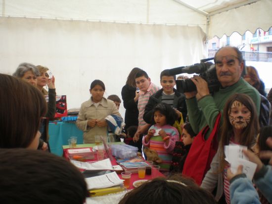 TOTANA SE SUMA A LA IGUALDAD DE OPORTUNIDADES A TRAVS DE UNA JORNADA DE CONVIVENCIA ORGANIZADA POR LA ASOCIACIN DE MUJERES EMPRESARIAS Y PROFESIONALES DE TOTANA CON LA REALIZACIN DE TALLERES Y ACTIVIDADES 