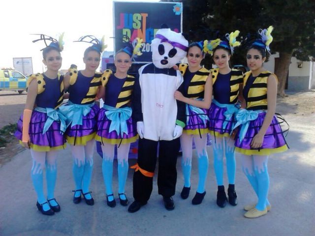 El Carnaval de la pedana de El Paretn-Cantareros se celebra este prximo sbado,  a partir de las 16:00 horas, organizado por el AMPA del CEIB Guadalentn