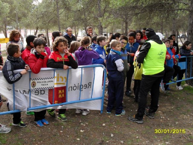 Los centros La Cruz, La Milagrosa, Reina Sofa y Guadalentn, campeones regionales de Orientacin en la Naturaleza, en la Final Regional de Deporte Escolar celebrada en Yecla