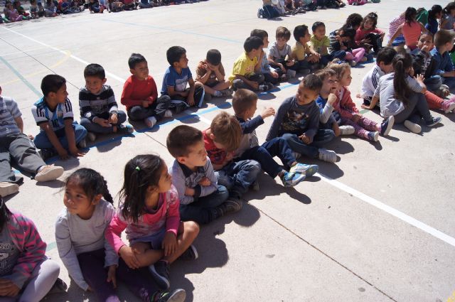   EL COLEGIO SAN JOSÉ CLAUSURA SU SEMANA CULTURAL "TOTANA MI QUERER" CON LA ENTREGA DEL GARABAZO Y EL CANTO DE LAS CUADRILLAS