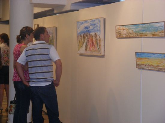 EL ARTISTA CARAVAQUEO PABLO CELDRN INAUGURA LA MUESTRA PICTRICA TAOMI EN LA SALA MUNICIPAL GREGORIO CEBRIN, DONDE PERMANECER EXPUESTA HASTA EL PRXIMO DA 1 DE JULIO