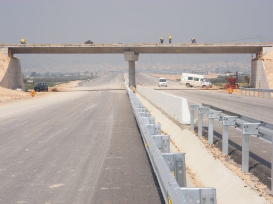 EL AYUNTAMIENTO INICIA LOS TRMITES PARA REFORZAR LA SEGURIDAD EN LA GLORIETA DE ENLACE ENTRE LA AUTOVA TOTANA-MAZARRN Y LA A7