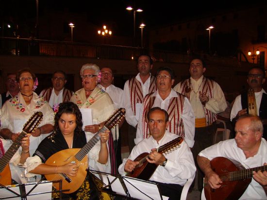 LAS FIESTAS DEL CENTRO MUNICIPAL DE PERSONAS MAYORES SE INAUGURAN CON LA CORONACIN DE LA REINA DE LAS FIESTAS 2007  Y SUS DAMAS DE HONOR ANTE LA PRESENCIA DE AUTORIDADES LOCALES