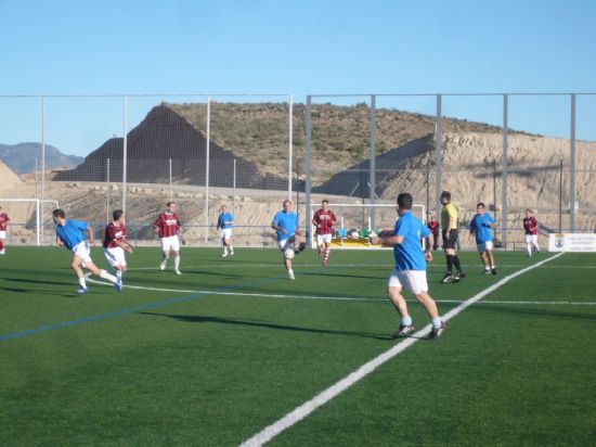 JORNADA SIN SORPRESAS EN LA LIGA DE FÚTBOL AFICIONADO 