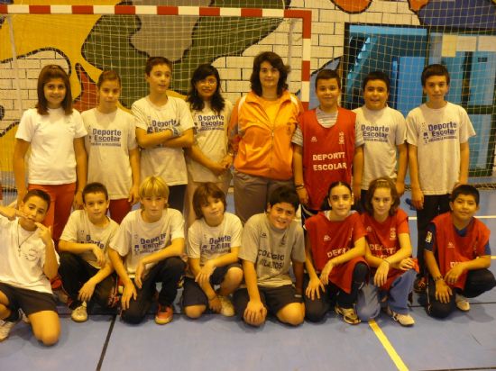 LA CONCEJALÍA DE DEPORTES PONE EN MARCHA "LOS JUEGOS ESCOLARES", ENMARCADOS EN EL PROGRAMA DE DEPORTE ESCOLAR, CON LA PARTICIPACIÓN DE 500 ESCOLARES DE