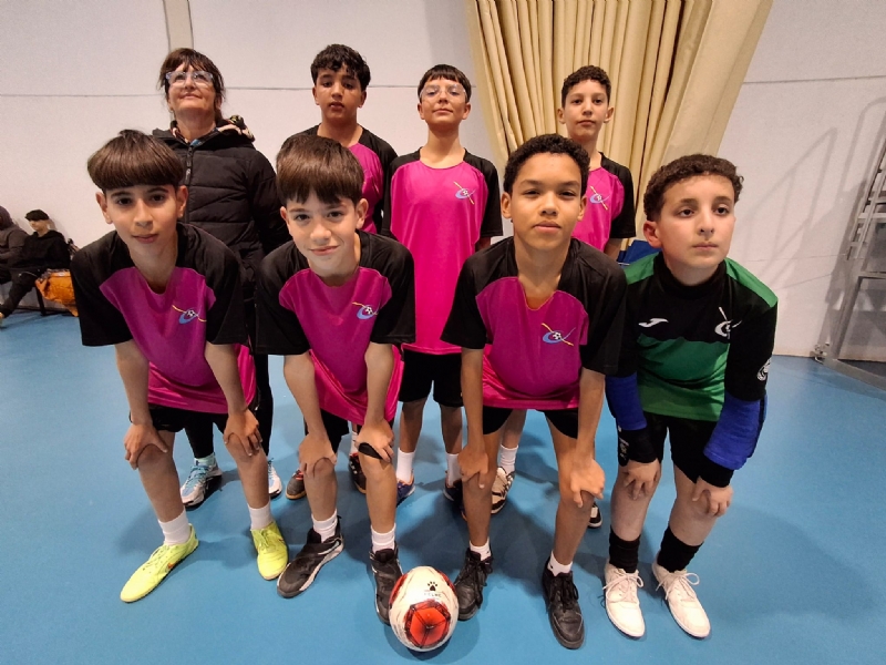 La Concejal&iacute;a de Deportes organiza la Fase Local Escolar de F&uacute;tbol Sala en las categor&iacute;as infantil y cadete, en el que participaron tres centros de Educaci&oacute;n Secundaria
