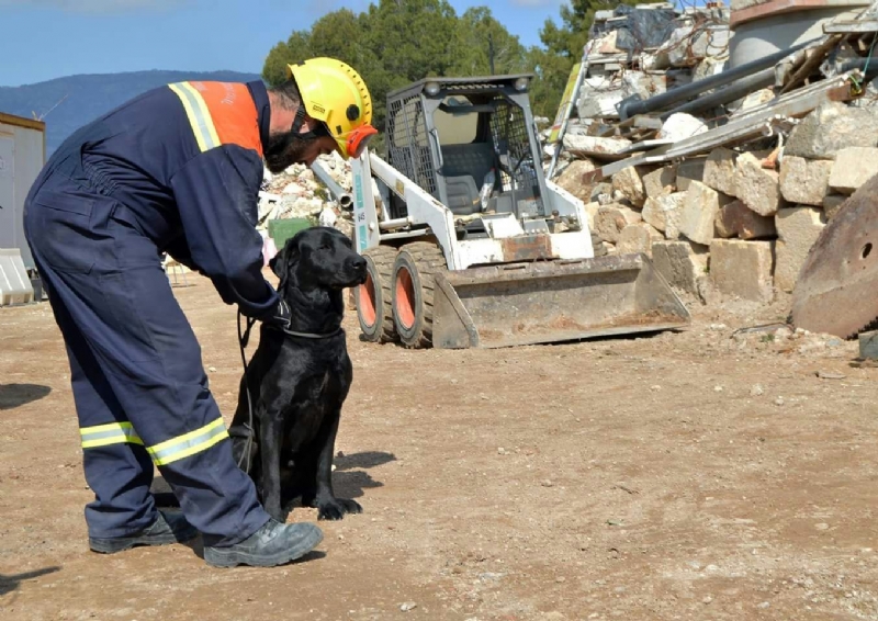 La Unidad Canina de Proteccin Civil en Totana participa en las III Jornadas Cinolgicas de Bsqueda, Rescate y Deteccin organizadas en Massanassa (Valencia)