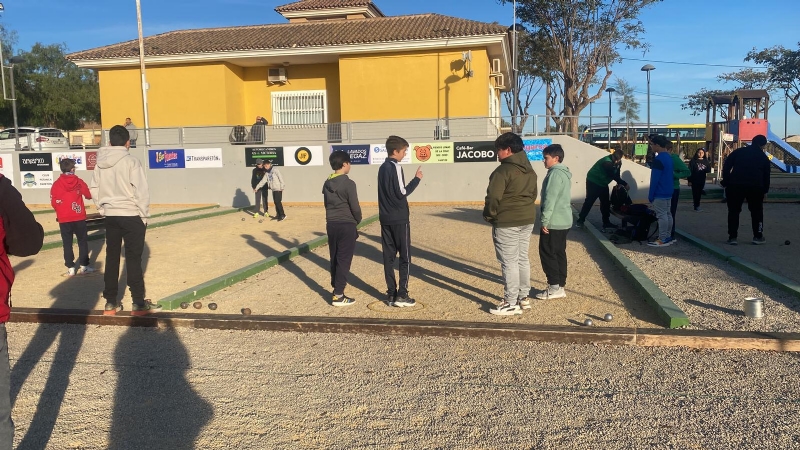 Alumnos de Totana participan este sbado en las Finales Regionales de Tenis de Mesa, Bdminton y Petanca del programa de Deporte Escolar