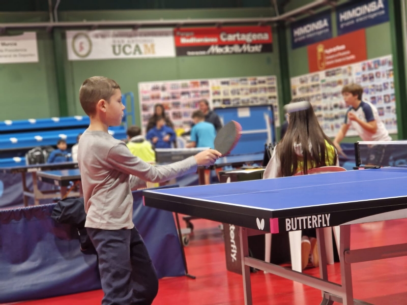 Alumnos de Totana participan este sbado en las Finales Regionales de Tenis de Mesa, Bdminton y Petanca del programa de Deporte Escolar