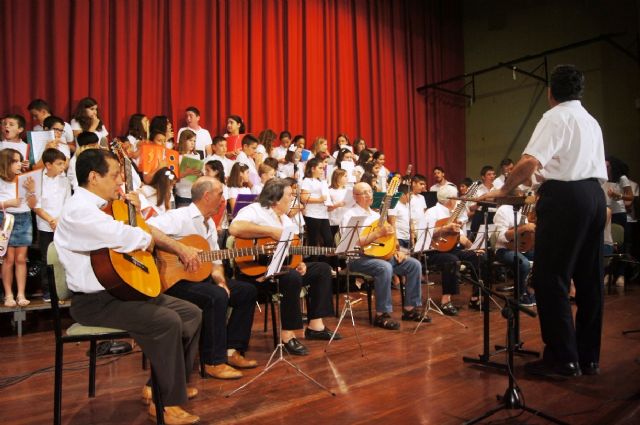 Se clausura de forma oficial el curso 2014/15 de la Escuela Municipal de Msica de Totana con la audicin de los alumnos de Lenguaje Musical
