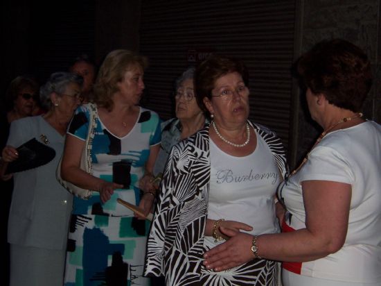 CIENTOS DE PERSONAS ACOMPAAN A LA IMAGEN DEL PATRN DE LA LOCALIDAD, SANTIAGO APSTOL, EN UNA SOLEMNE PROCESIN CELEBRADA EL DA DE SU ONOMSTICA