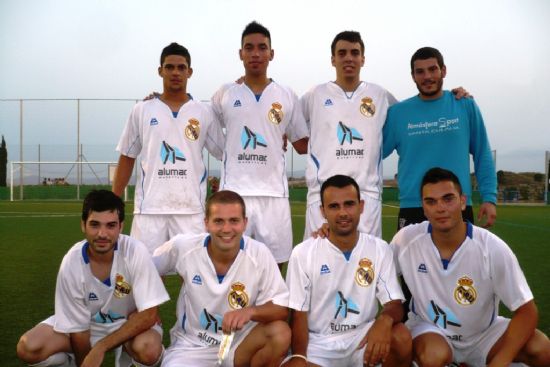 EL EQUIPO DE "LA HOYA" SE PROCLAMA CAMPEÓN DE LAS "12 HORAS DE FÚTBOL 7", ORGANIZADAS POR LA CONCEJALÍA DE DEPORTES, QUE CONTÓ CON LA PARTICIPACIÓN DE MÁS DE 300 FUTBOLISTAS