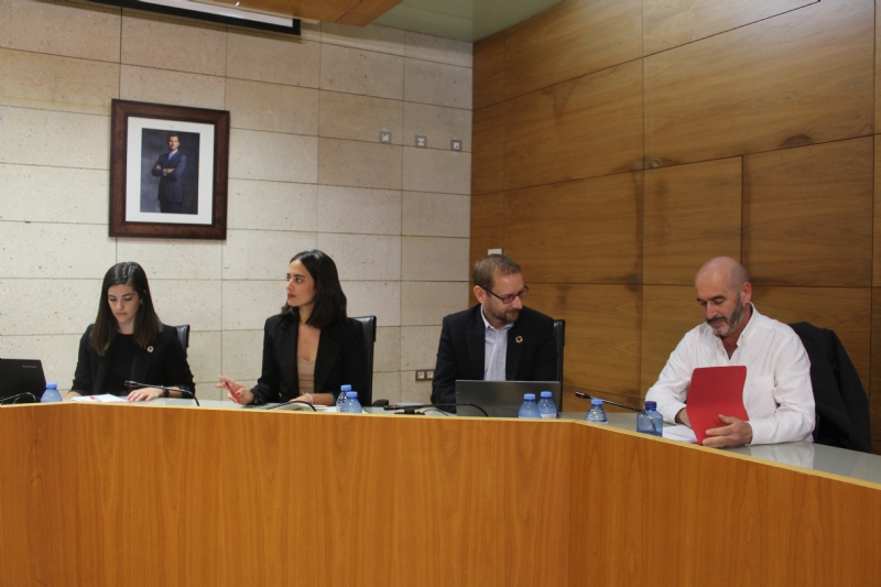 Toma posesin el nuevo concejal del Grupo Municipal Socialista, Martn Miras Rosa, en sustitucin de Pedro Antonio Megal Ruiz