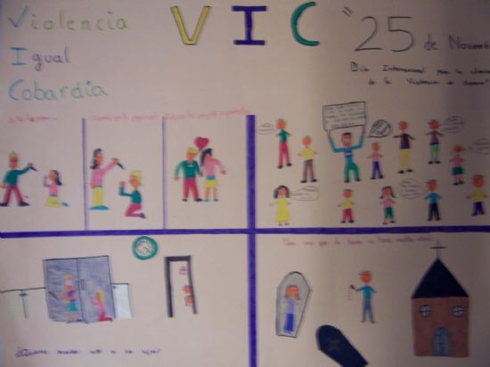 LA CONCEJALA DE MUJER E IGUALDAD DE OPORTUNIDADES ENTREGA EL PREMIO DEL I CONCURSO DE CARTELES SOBRE LA VIOLENCIA DE GNERO