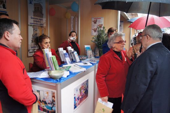 TOTANA PARTICIPA EN LAS XII JORNADAS INTERNACIONALES DE CARIDAD Y VOLUNTARIADO UCAM 2013 CON LA ASOCIACIN SALUS INFIRMORUM Y DGENES TOTANA