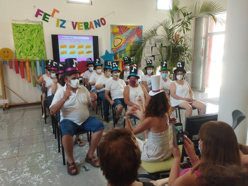 Celebran la clausura del curso 2021/2022 en el Centro de Da de Usuarios con Enfermedad Mental Princesa Leticia