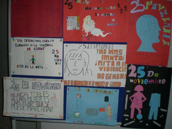 EL PREMIO DEL I CONCURSO DE CARTELES SOBRE VIOLENCIA DE GNERO, EN EL QUE HAN PARTICIPADO ESCOLARES CON EDADES COMPRENDIDAS ENTRE LOS 12 Y 18 AOS, SE ENTREGAR EL JUEVES 29 DE NOVIEMBRE A LAS SIETE DE LA TARDE EN EL SALN DE PLENOS DEL AYUNTAMIENTO 