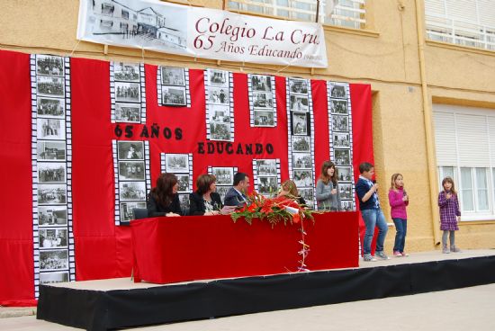 EL ALCALDE DE TOTANA Y LA DIRECTORA GENERAL DE CENTROS ASISTEN AL ACTO QUE ARRANCA CON LAS ACTIVIDADES PROGRAMADAS PARA CONMEMORAR EL 65 ANIVERSARIO DEL COLEGIO "LA CRUZ"