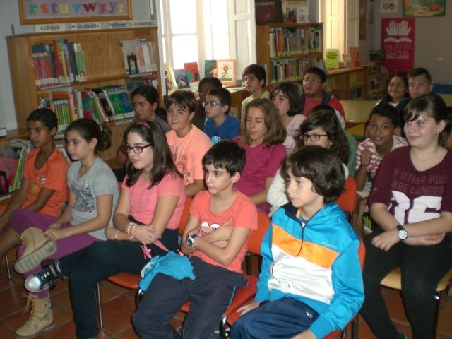 LA CONCEJALÍA DE CULTURA POPULAR COMIENZA LAS ACTIVIDADES DE ANIMACIÓN A LA LECTURA EN LA BIBLIOTECA MUNICIPAL DEL CENTRO SOCIOCULTURAL "LA CÁRCEL"