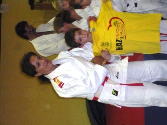 LA JUDOCA OLMPICA MIRIAM BLASCO PRESENT EL II TORNEO DE JUDO EN TOTANA Y DELEITA CON SU CHARLA Y SU CLASE MAGISTRAL A LOS ESCOLARES DE LA LOCALIDAD, ALHAMA Y LIBRILLA