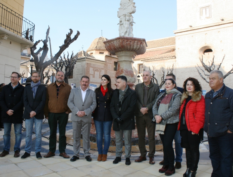 Vdeo. Se reinauguran las obras de rehabilitacin de la Fuente Juan de Uzeta, que han sido financiadas de forma ntegra por la Consejera de Turismo y Cultura con un presupuesto de 59.490 euros