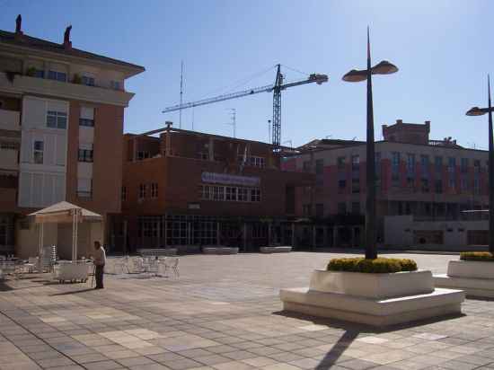 LA CONCEJALA DE PLANIFICACIN Y DESARROLLO SOSTENIBLE PRESENTA LAS BASES DEL CONCURSO DE IDEAS PARA LA REMODELACIN DE LA PLAZA DE LA BALSA VIEJA, CUYO PLAZO DE PRESENTACIN DE INSTANCIAS FINALIZA EL 22 DE FEBRERO