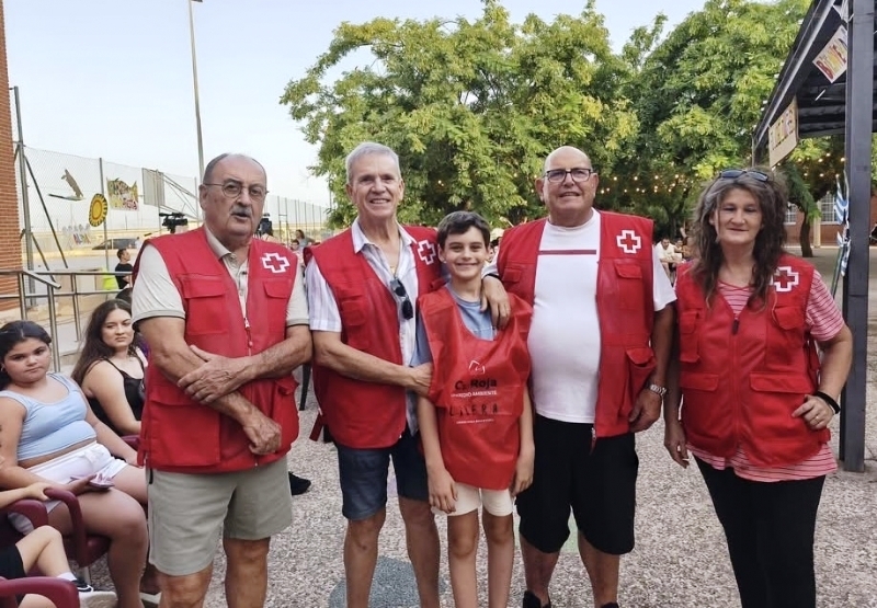 Se suscribe un convenio de colaboraci&oacute;n con Cruz Roja Espa&ntilde;ola en Totana para realizar actividades de voluntariado en los dos Centros de D&iacute;a para Personas con Discapacidad