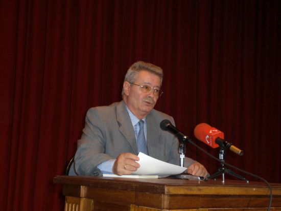 EL GRUPO CULTURAL CAJA DE SEMILLAS OFRECE UN RECITAL DE POESA EFECTUANDO UN RECORRIDO POR DIVERSAS POCAS Y AUTORES DE LA LITERATURA ESPAOLA
