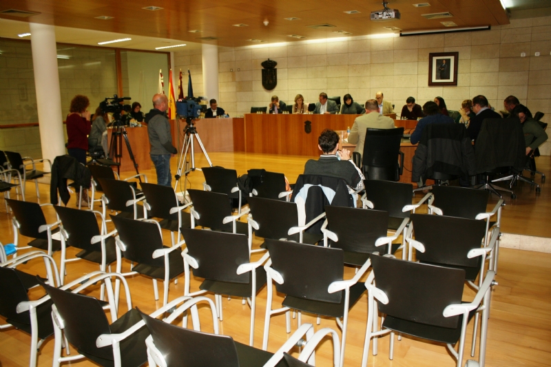 El Pleno aboga por exigir al Ministerio del Interior la equiparacin salarial entre los diferentes Cuerpos Policiales de Espaa