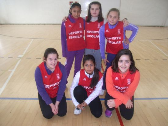 LA FASE LOCAL DE BALONCESTO ALEVÍN DE DEPORTE ESCOLAR, ORGANIZADA POR LA CONCEJALÍA DE DEPORTES, COMENZÓ EL PASADO VIERNES 25 DE ENERO, EN EL PABELLÓN DE DEPORTES 
