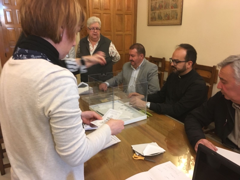 La consulta vecinal sobre la romera de enero promovida por la Fundacin La Santa arroja una aplastante mayora a favor del 7 de enero