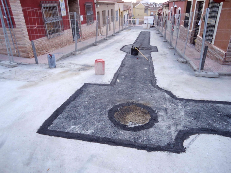Finalizan las obras de renovación de un tramo de la red de alcantarillado en las calles Rosa y Bolivia, respectivamente