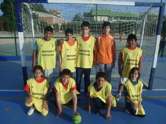 COMIENZA LA FASE INTERMUNICIPAL BENJAMÍN Y ALEVÍN DE DEPORTE ESCOLAR CON LA PARTICIPACIÓN DE CINCO CENTROS DE ENSEÑANZA DE TOTANA EN LAS MODALIDADES DE FÚTBOL SALA, BALONCESTO, BALONMANO, VOLEIBOL Y MULTIDEPORTE
