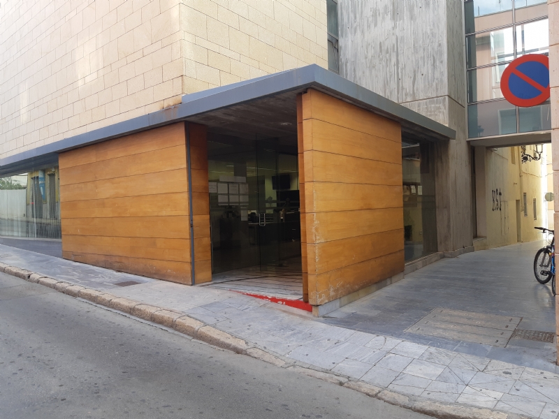 El servicio de la ORA estar exento de pago durante todo el mes de agosto y estar abierto el acceso exclusivamente al Ayuntamiento por la calle Mayor Sevilla