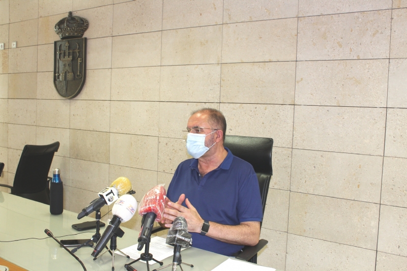 Vdeo. El alcalde solicita una reunin urgente con Lpez Miras para abordar la extraordinaria situacin social y sanitaria del municipio a raz de los brotes locales de la pandemia