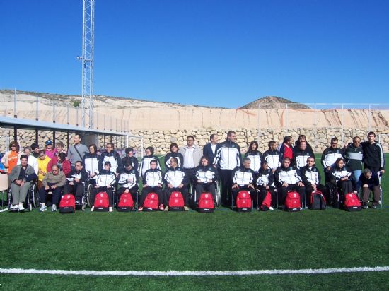 LA CIUDAD DEPORTIVA SIERRA ESPUA ACOGE LA PRESENTACIN DEL CLUB DEPORTIVO ENTRA EN JUEGO DEL CENTRO JOS MOYA, EL PRIMERO PARA DISCAPACITADOS DEL MUNICIPIO DE TOTANA