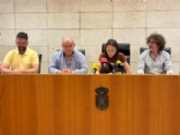 Autoridades locales dan lectura al Manifiesto con motivo del D&iacute;a Internacional de las Familias que se celebra cada 15 de mayo, y este a&ntilde;o reivindica las desigualdades y el bienestar infantil