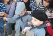 LOS NIÑOS DE LA ESCUELA MUNICIPAL INFANTIL "CARMEN BARÓ" DE LA LOCALIDAD CELEBRAN LA LLEGADA DEL OTOÑO CON LA GRAN FIESTA DIVERTIDA DE LA "CASTAÑA" - Foto 8