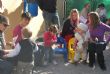 LOS NIÑOS DE LA ESCUELA MUNICIPAL INFANTIL "CARMEN BARÓ" DE LA LOCALIDAD CELEBRAN LA LLEGADA DEL OTOÑO CON LA GRAN FIESTA DIVERTIDA DE LA "CASTAÑA" - Foto 16