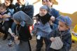 LOS NIÑOS DE LA ESCUELA MUNICIPAL INFANTIL "CARMEN BARÓ" DE LA LOCALIDAD CELEBRAN LA LLEGADA DEL OTOÑO CON LA GRAN FIESTA DIVERTIDA DE LA "CASTAÑA" - Foto 20