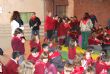 LOS ALUMNOS DE LOS COLEGIOS "REINA SOFÍA" Y "SANTA EULALIA" CELEBRAN SENDAS ROMERÍAS EN HONOR A LA PATRONA, DONDE NO HA FALTADO EL COLORIDO CON LOS CÁNTICOS POPULARES Y PRODUCTOS TÍPICOS DE TOTANA - Foto 4