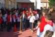 LOS ALUMNOS DE LOS COLEGIOS "REINA SOFÍA" Y "SANTA EULALIA" CELEBRAN SENDAS ROMERÍAS EN HONOR A LA PATRONA, DONDE NO HA FALTADO EL COLORIDO CON LOS CÁNTICOS POPULARES Y PRODUCTOS TÍPICOS DE TOTANA - Foto 53