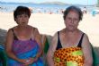 AUTORIDADES MUNICIPALES VISITAN A LAS PERSONAS MAYORES QUE PARTICIPAN EN EL PROGRAMA DE VIAJES "ìVENTE A LA PLAYA!", QUE SE DESARROLLA DURANTE LOS MESES DE VERANO, EN LA CALA DEL PINO DE LA MANGA DEL MAR MENOR - Foto 16