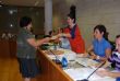 EL PLENO DE TOTANA REALIZA UN RECONOCIMIENTO INSTITUCIONAL A LOS OCHO ALCALDES PEDÁNEOS Y LA JUNTA VECINAL DE EL PARETÓN POR LA LABOR DESEMPEÑADA DURANTE LA LEGISLATURA 2007/2011 - Foto 1