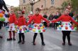 CIENTOS DE PERSONAS SALEN A LA CALLE PARA RECIBIR EL CARNAVAL INFANTIL 2013 QUE HA AMBIENTADO CON RITMO, COLOR, FANTASÍA Y ALEGRÍA LAS CALLES DE LA LOCALIDAD - Foto 22